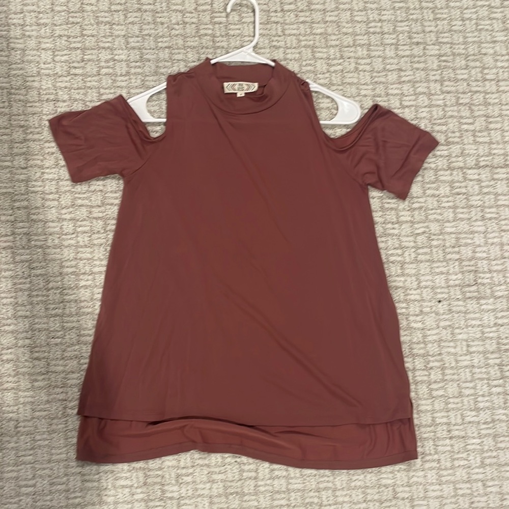 Pink rose shirt